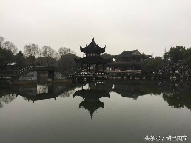 普拉多和大切诺基哪个好游戏画面